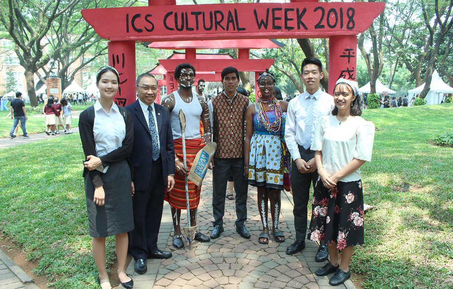 ICS Cultural Week 2018  Mengenalkan Berbagai Budaya Negara-Negara di Asia