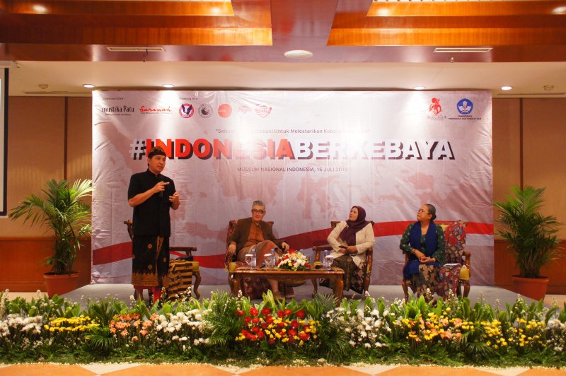 ILKOM UPH Declares #IndonesiaBerkebaya In Collaboration With KPB Indonesia
