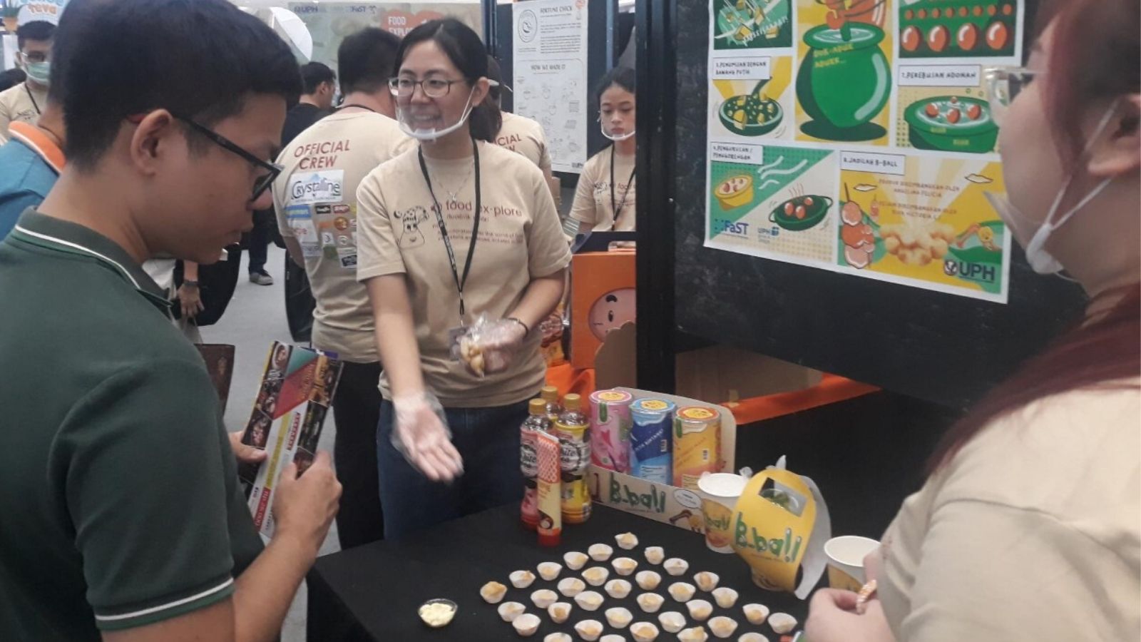 UPH Food Technology Exhibits Thirty Food Technology Innovations to the Public