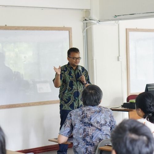 UPH Persiapkan Mahasiswa Hadapi Teknologi 5G di Indonesia