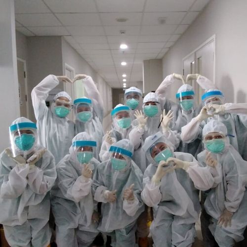 FK dan FON UPH Terjunkan Relawan Medis dan Perawat di Siloam Hospital