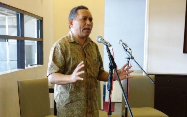 Dean’s Talk: Political Science “Understanding the Interplay between Politics and Business”