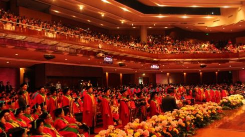 UPH Inaugurated 1260 Graduates at the XXIX Graduation