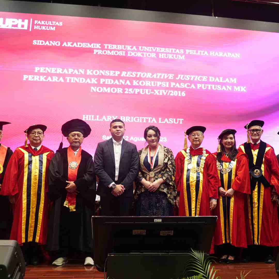 Lulus Sidang Terbuka di UPH, Hillary Brigitta Lasut Jadi Anggota DPR Perempuan dengan Gelar Doktor Hukum Termuda