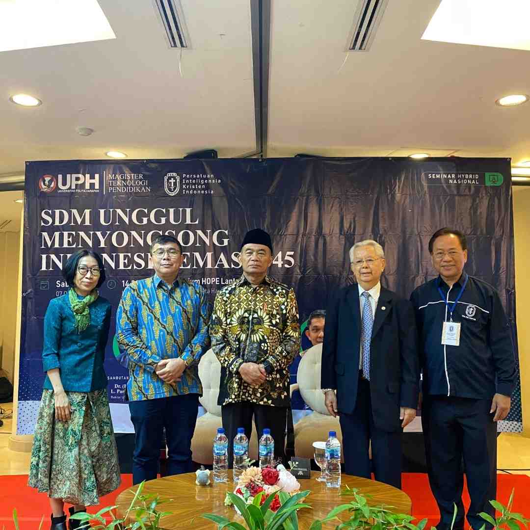 Bahas Persiapan Indonesia Menyongsong Indonesia Emas 2045, Magister Teknologi Pendidikan UPH dan PIKI Banten Selenggarakan Seminar Nasional
