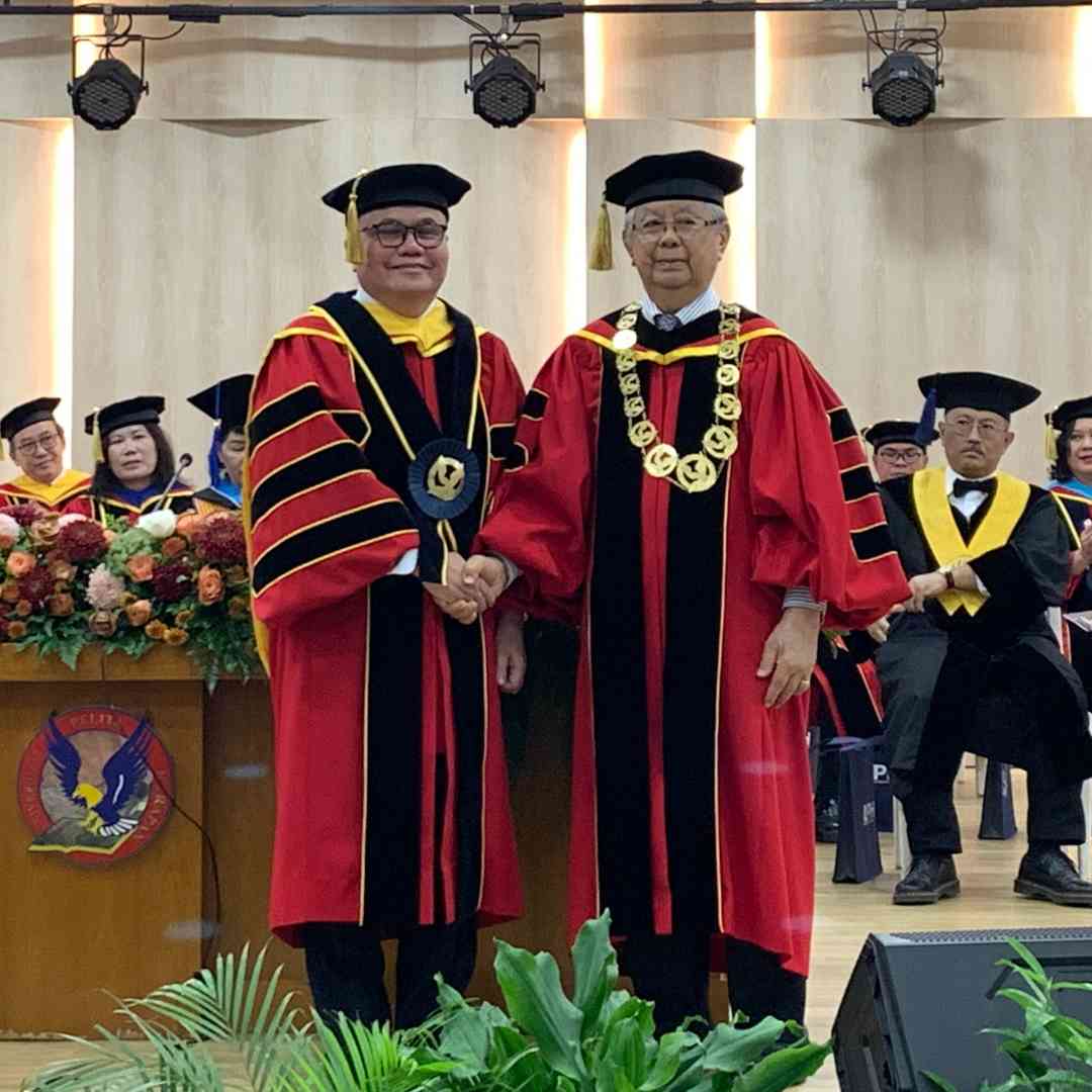 UPH Kukuhkan Prof. Edwin Tambunan Sebagai Guru Besar UPH, Dorong Perdamaian melalui Penelitian Sensitivitas Konflik