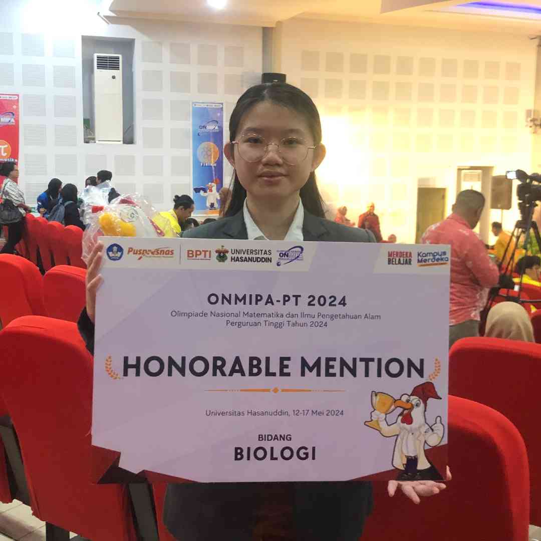 Bangga! Mahasiswa Biologi UPH Raih Penghargaan di ONMIPA 2024