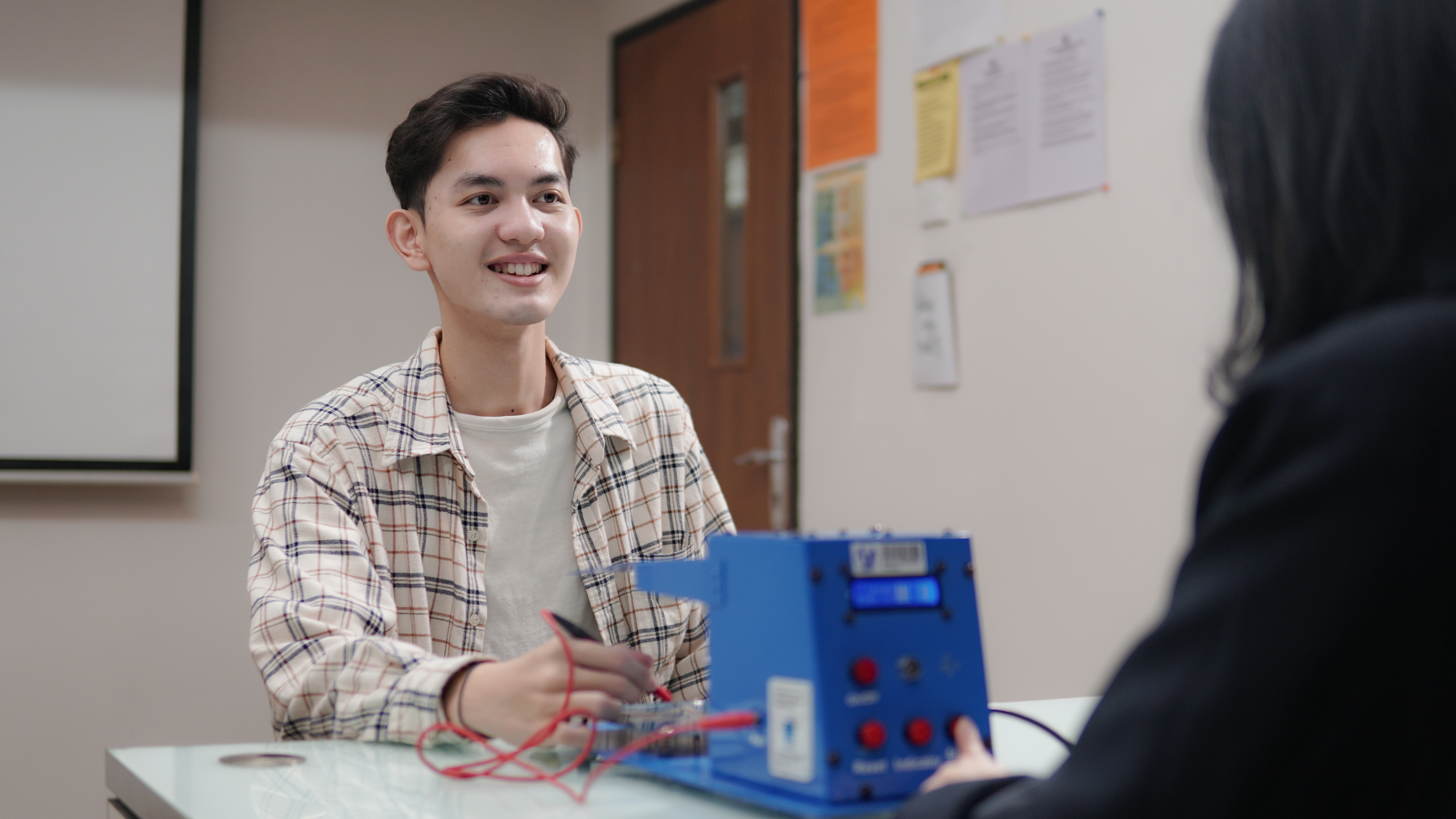  Experiment  laboratory