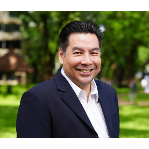 Geoffrey Tjakra, BFA, MFA