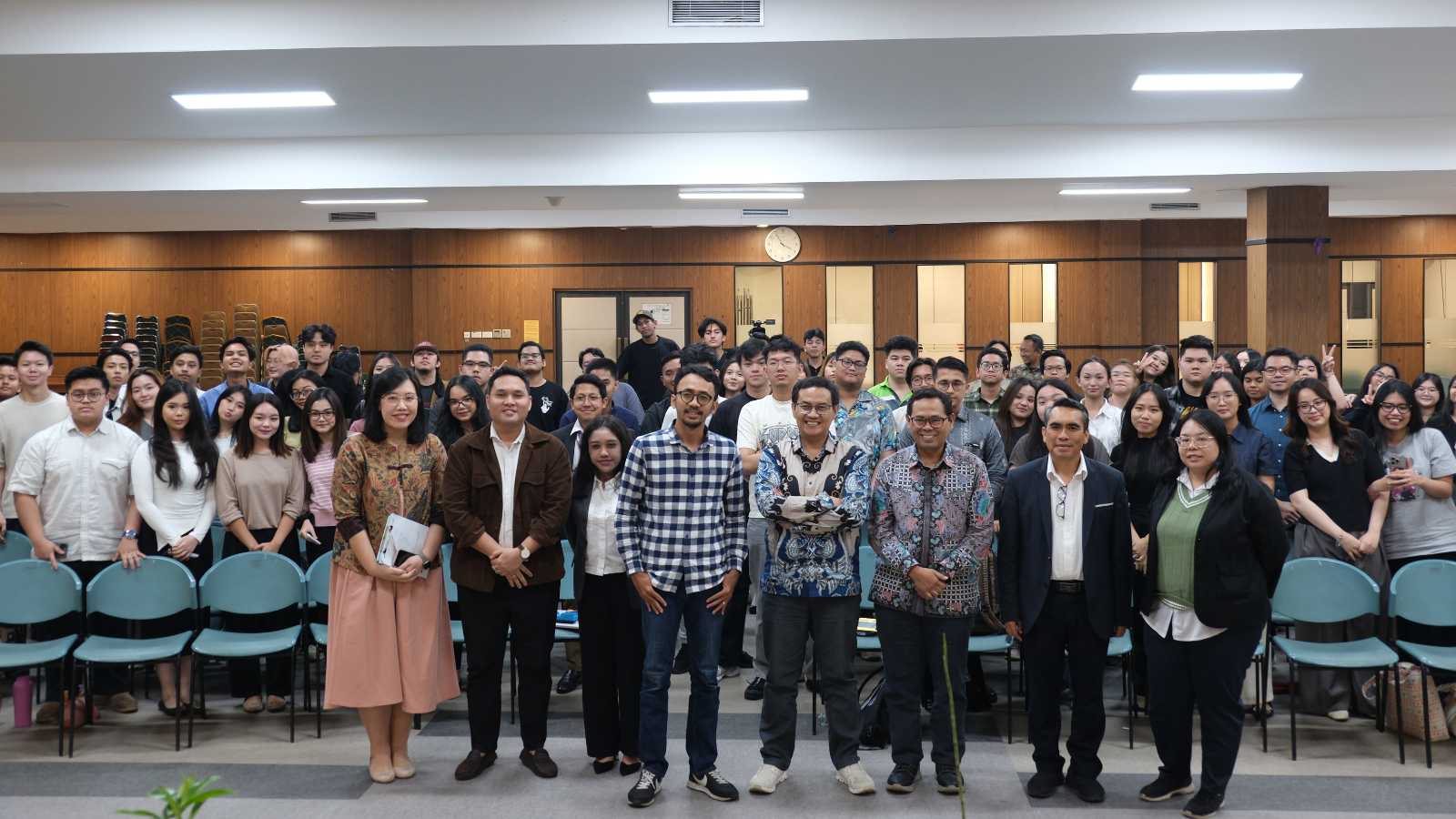 Gelar Seminar Nasional, Fakultas Hukum UPH Dorong Perbaikan Sistem Peradilan Pidana yang Adil lewat Revisi KUHAP