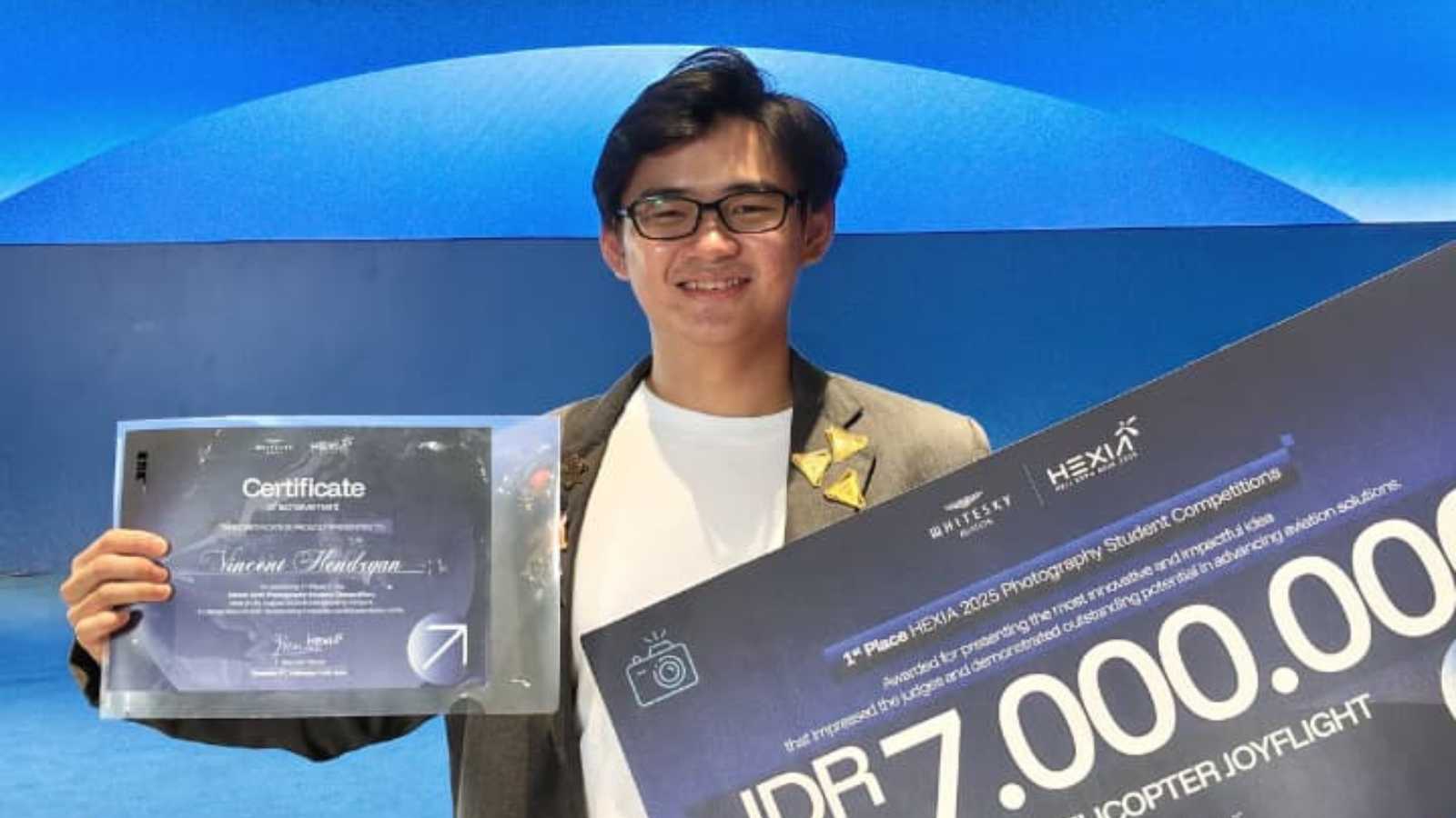 Mahasiswa Akuntansi UPH Raih Juara 1 dalam Kompetisi Fotografi HEXIA 2025 