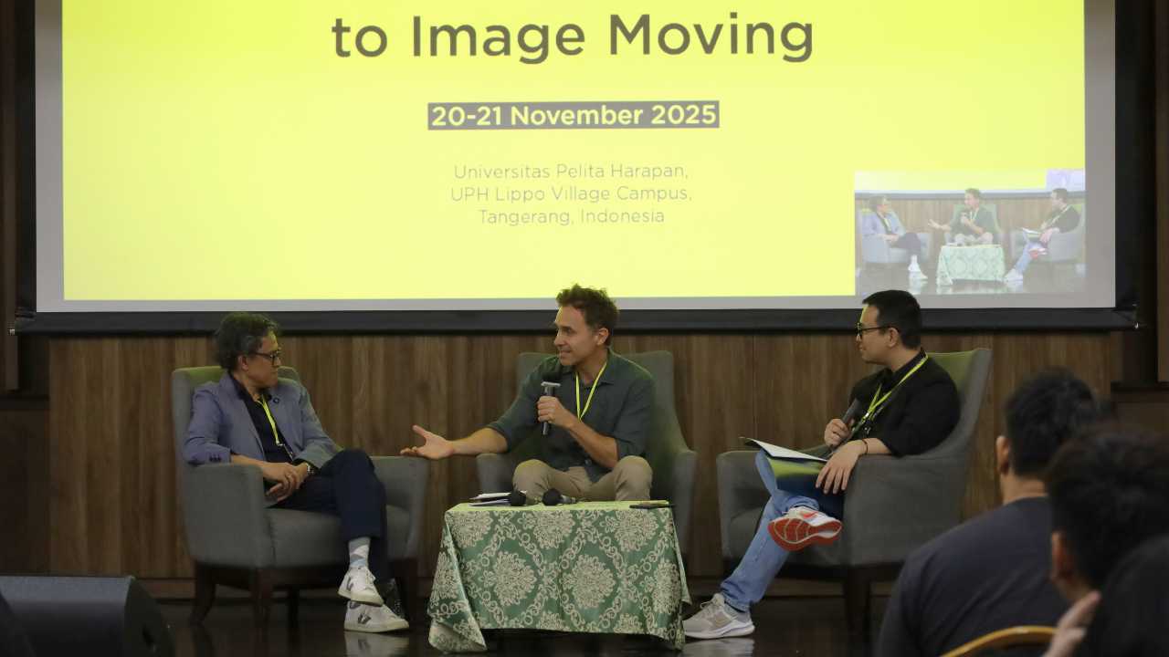 DKV UPH Bahas Pergeseran Sinema ke Multiplatform dan Tantangan di Era Digital di IMOVICCON 2025 