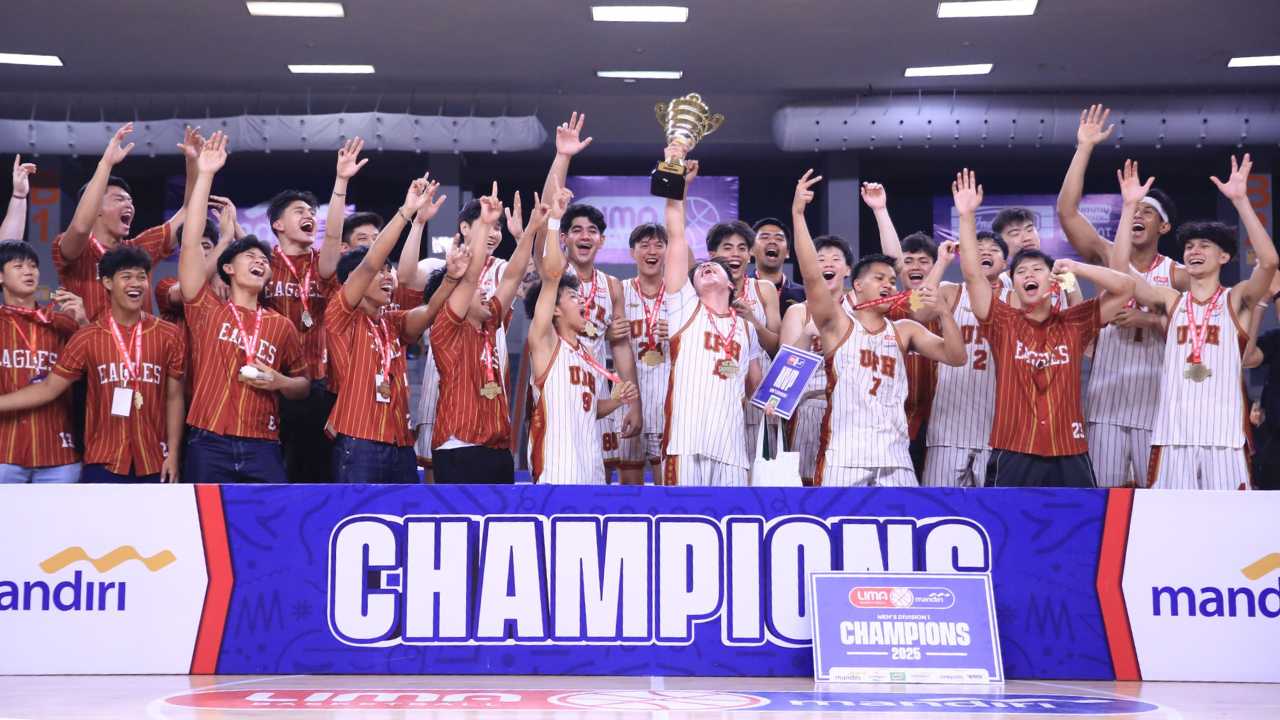 Tampil Solid dan Konsisten, Tim Basket Putra Eagles UPH Juara 1 LIMA Basketball 2025 Divisi 1 Jakarta