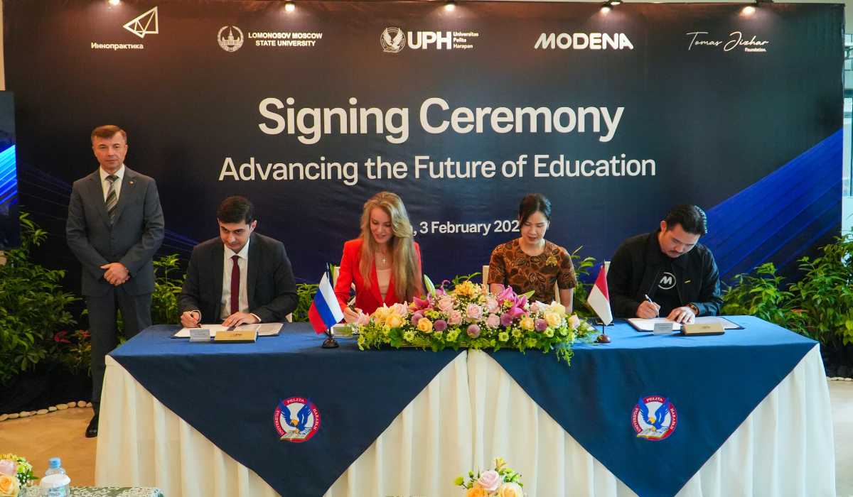 UPH Jalin Kerja Sama Strategis dengan Tiga Institusi Rusia, Perkuat Riset dan Inovasi Teknologi