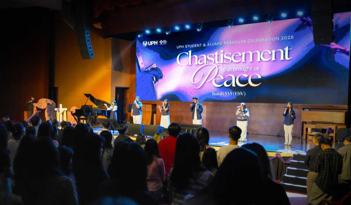 Paskah Mahasiswa dan Alumni UPH 2026: Menemukan Damai Sejati Melalui Pengorbanan Kristus