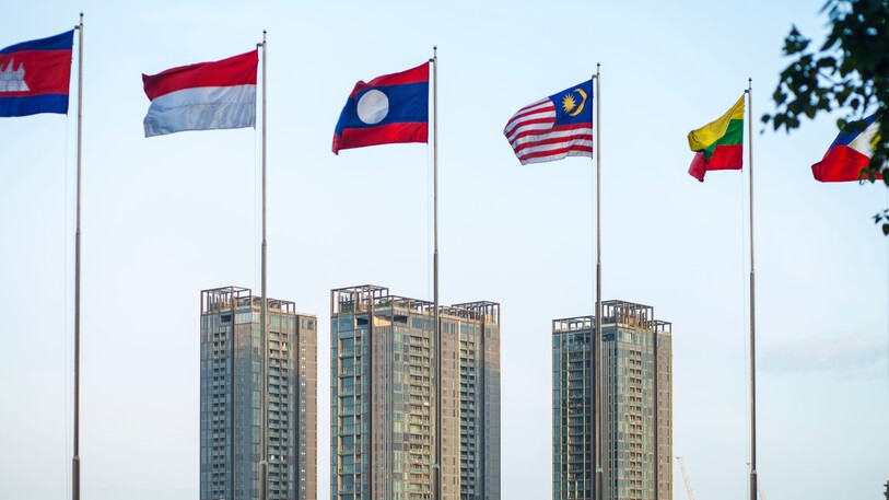 Jurusan Studi ASEAN dan Asia Tenggara: Panduan Lengkap, Prospek Karir, dan Pilihan Terbaik di Indonesia