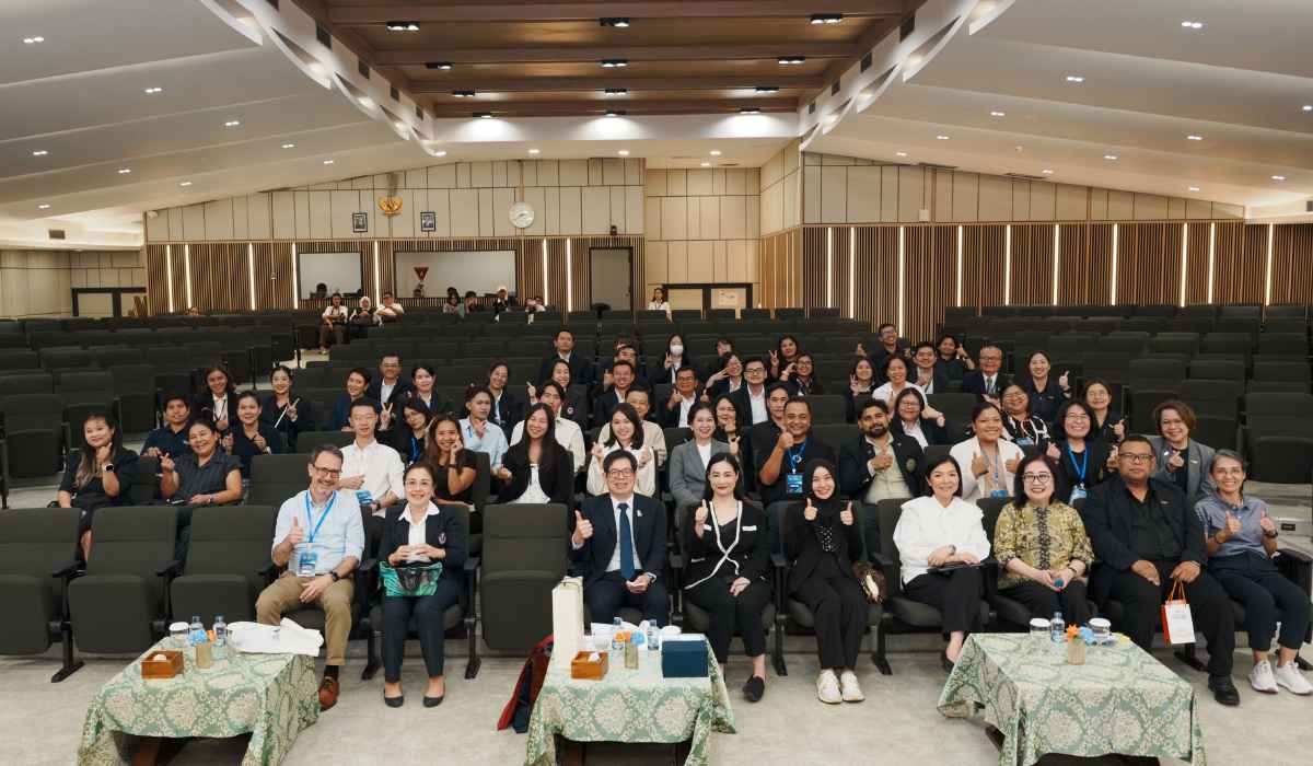 Perkuat Jejaring Pendidikan ASEAN, UPH Terima Kunjungan DITP dan 15 Universitas Thailand